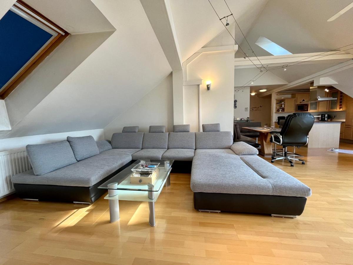 Апартаменты Atemberaubendes Loft Mit Pool Вена Экстерьер фото